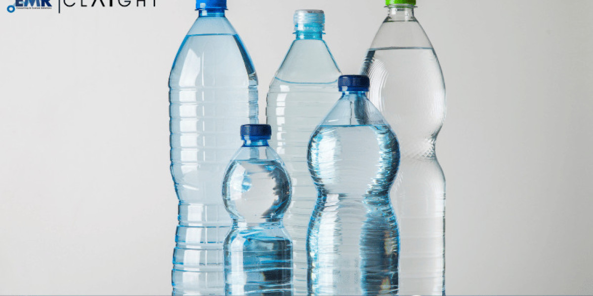 Exploring the Dynamics of the GCC PET Bottle Market: Trends, Opportunities, and Challenges
