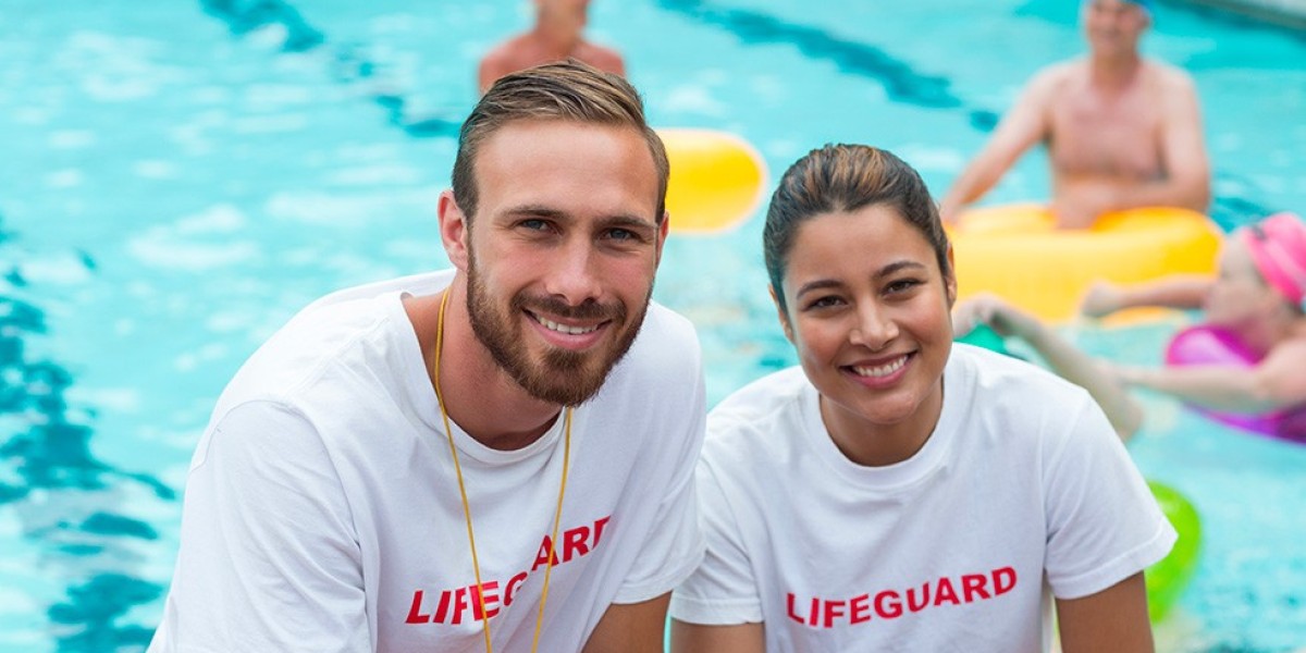 Lifeguard Courses: Your Path to Becoming a Lifesaving Hero