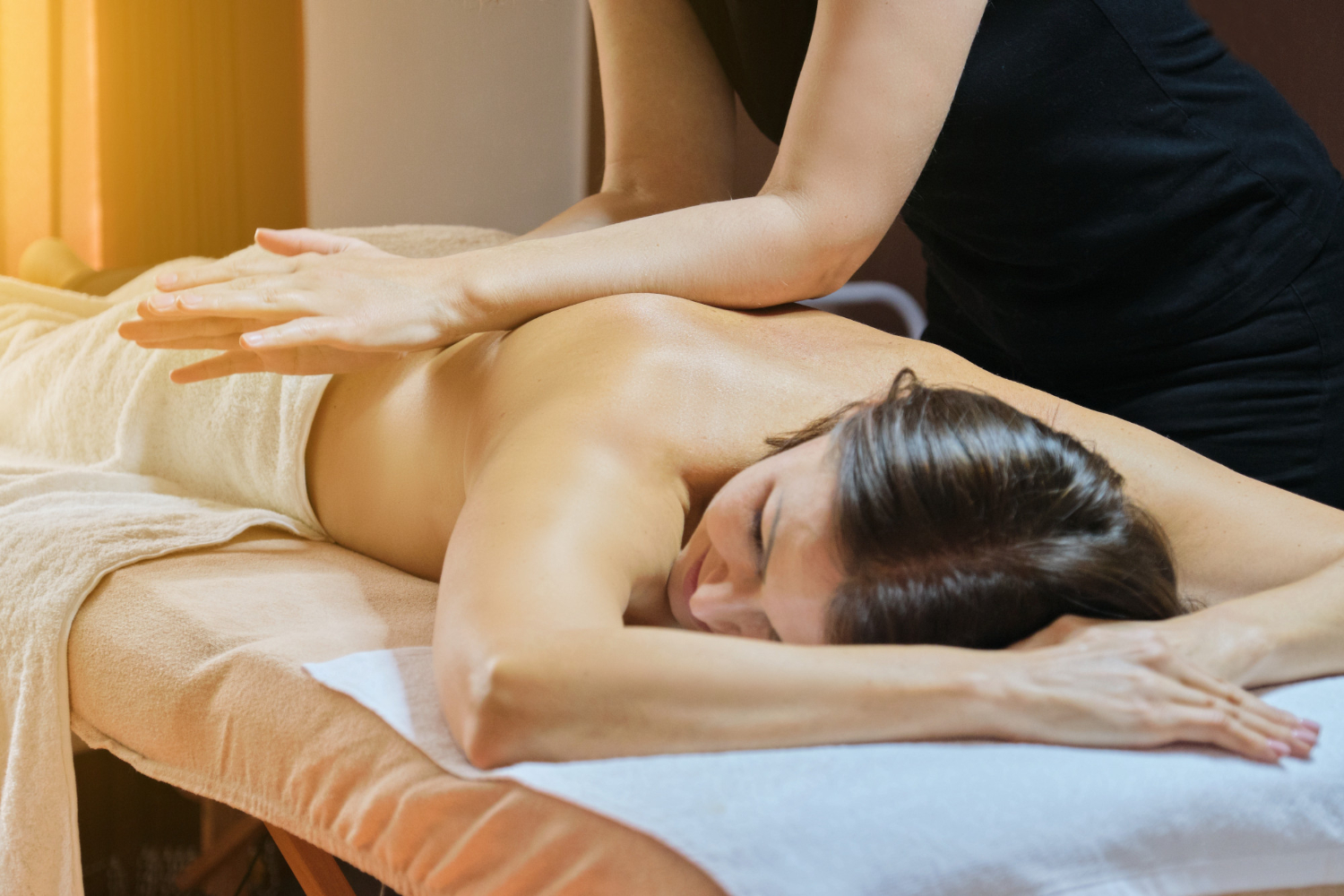 Get Body Massage Services in Green Brook Township