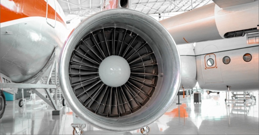 Top 10 Critical Airplane Engine Parts Every Pilot Should Know | Vipon